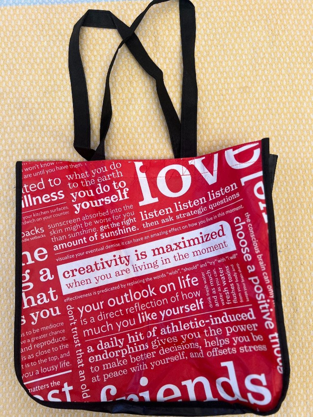 Lululemon Graphic Manifesto Reusable Shopping Tote Bag Red Black White Snap